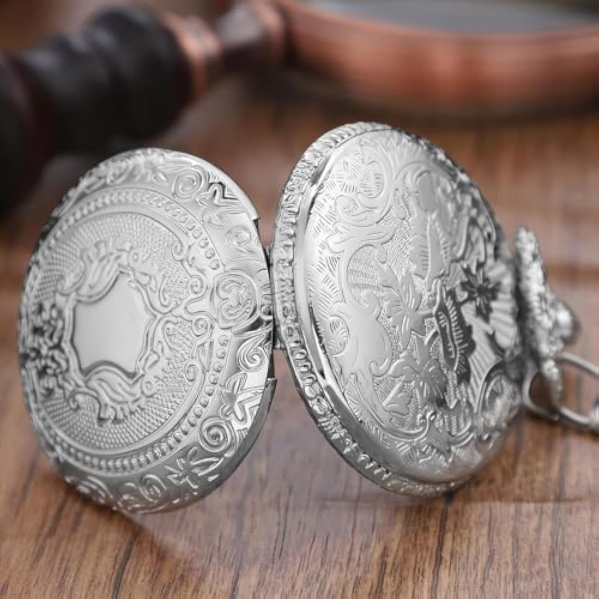 Men's Classic Quartz Pocket Watch with Chain