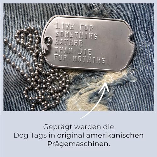 Personalisierte Erkennungsmarke 'World War 2' und eigenem Text | Dog Tag Kette mit Prägung | inkl. Kette & Silencer im Set | Unterschiedliche individuelle Texte und Motive möglich (World War 2)