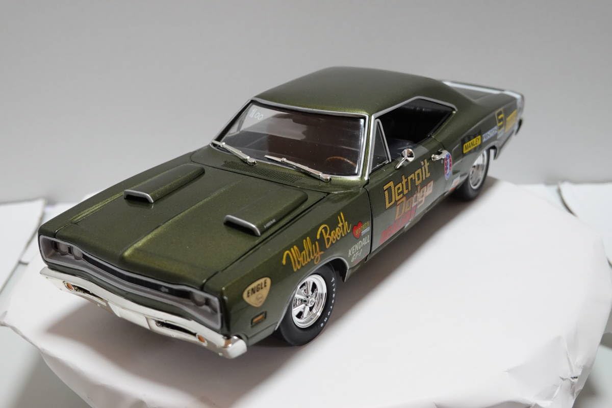 Amazon | aw 1/18ダッジ1969 DODGE CORONET SUPER BEE | ミニカー