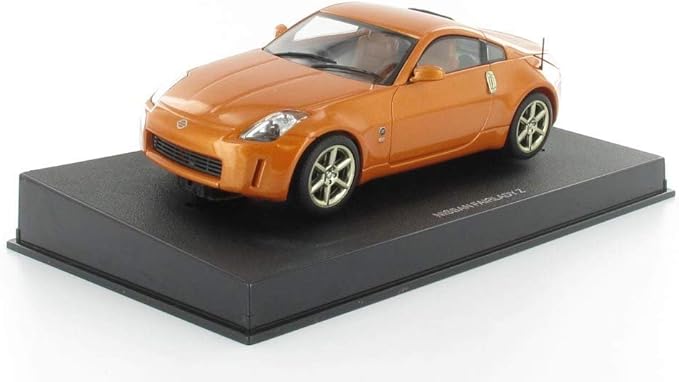 Amazon Autoart 日産 フェアレディz Z33 オレンジ 完成品 ミニカー ダイキャストカー ホビー