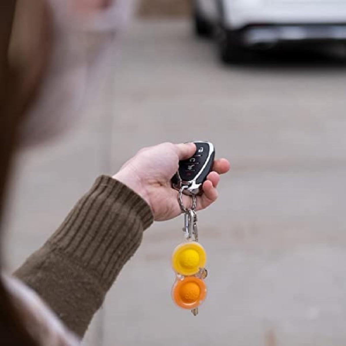 Amazon | Fat Brain Toys シンプル ディンプル クリア 全3色 (※ 色は