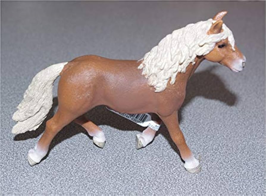 シュライヒ　馬　フィギュア Amazon.co.jp: Schleich 13873 Dartmoor Pony Mare : おもちゃ