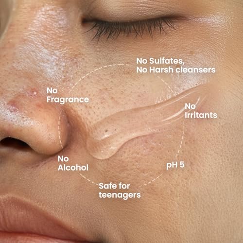 Image of THE SOLVED SKIN Ultra Smooth Daily Facewash with Salicylic & Glycolic Acid | Cleanser for Blackheads, Whiteheads, & Pores | Sensitive, Acne Prone, Bumpy & Oily Skin - 100ml