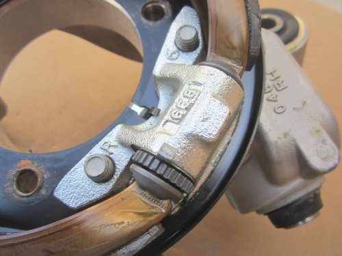 Oem Rear Passenger (Right) Side Knuckle Bushings & Park Brake #TOP3