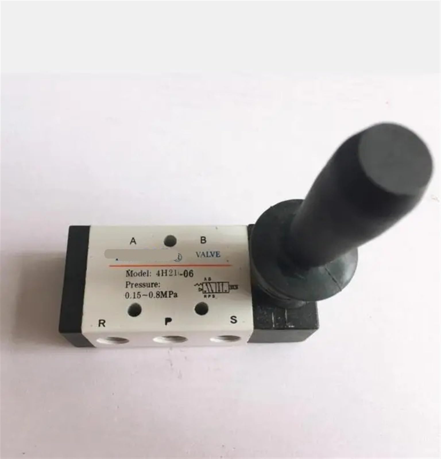 Valvole pneumatiche azionate a leva manuale a 5 posizioni a 2 posizioni da 1/8 pollici 4H210-06 Valvola di commutazione di inversione di controllo del cilindro 1 pz
