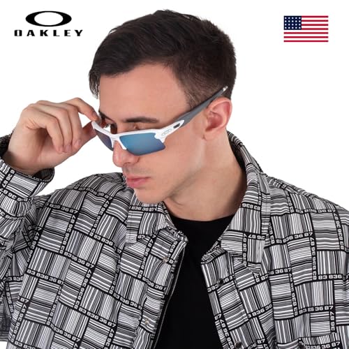 Image of Oakley FLAK 2.0 XL OO9188 Rectangle Sunglasses With Official Eyewear Kit | Men's & Women's Sunglasses