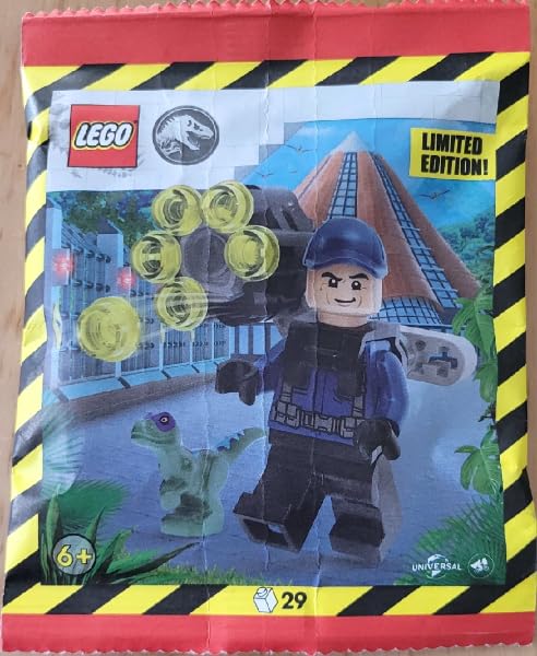 Jurassic World: Ranger with Multi-Blaster and Baby Raptor - Ages 6+
