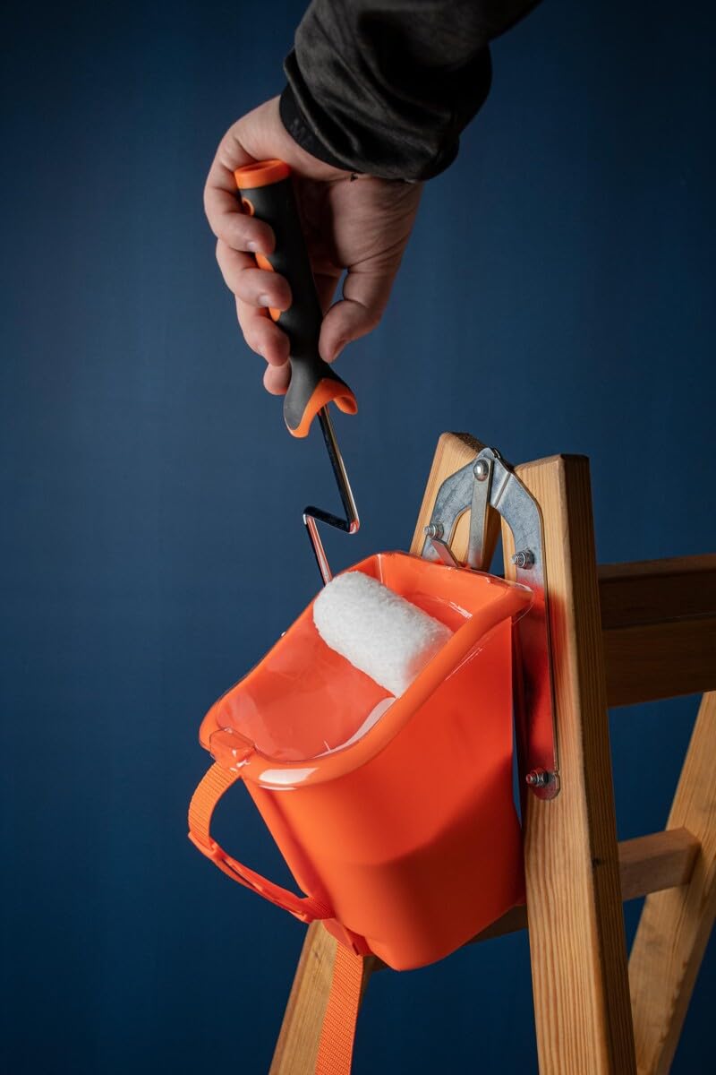 MIVOS Seau À Peinture avec 5 Inserts - 1l Pot À Peinture - Poignée Réglable - Seau en Plastique - Seau De Chantier avec Rainures Spéciales - Orange - Plastique Robust - Made in EU