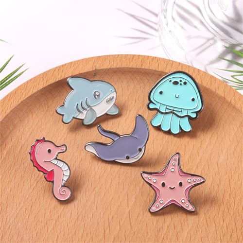 5PCs Ocean Series Animal Badges Brooch Marine Life Cartoon Badges Cute Pins Set Cartoon Sea Sharks Seahorses Starfish Brooch Pin for Children's Day Gift Clothes Backpack Denim Shirt Lapel Pins4