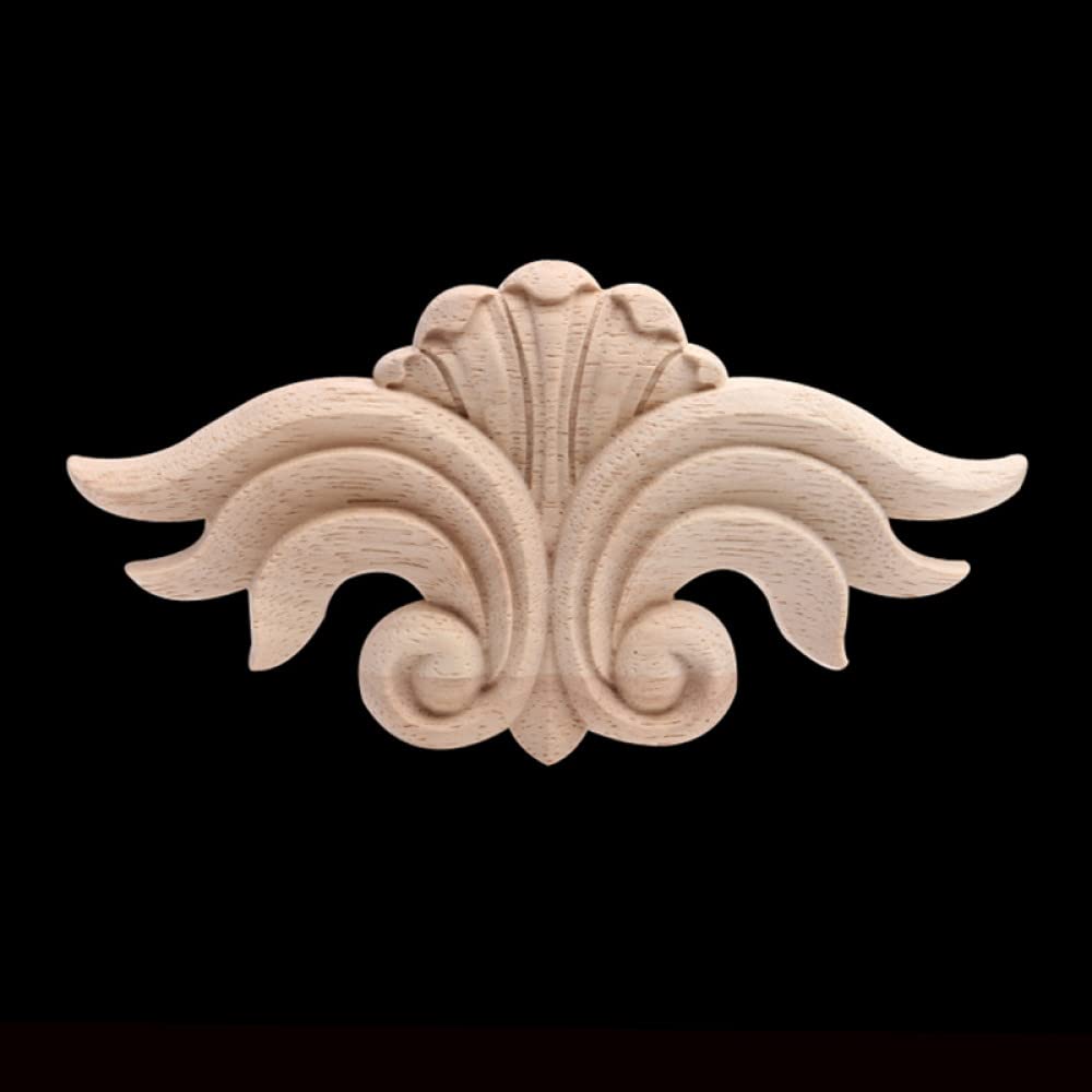 Applique bois rose couronne pour relooker une armoire ancienne
