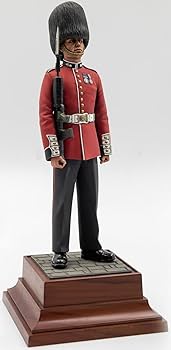 イギリス　　近衛兵置物 Amazon | ICM 1/16 イギリス近衛兵 プラモデル | プラモデル 通販