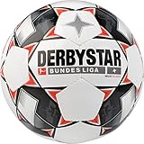 Für alle Plätze geeignet: Rasen, Kunstrasen, Asche oder Hartplatz