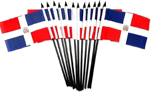 Miniatura 159 de Banderas de escritorio de Nicaragua, paquete de 12 banderas pequeñas de poliéster de 4 x 6 pulgadas en miniatura para mesa de oficina, pequeñas