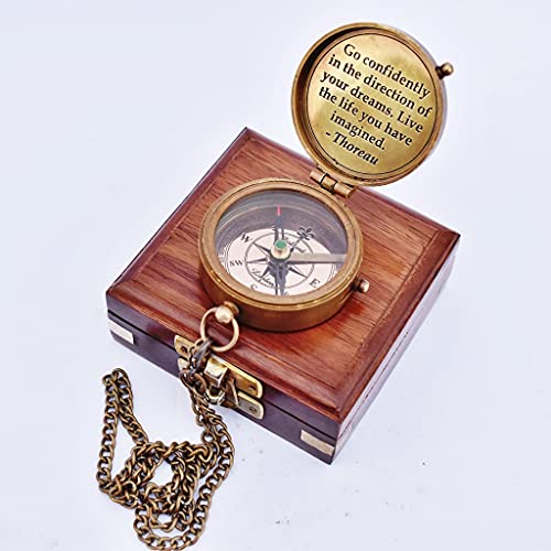 Brújula magnética antigua grabada con caja de madera miniatura 1