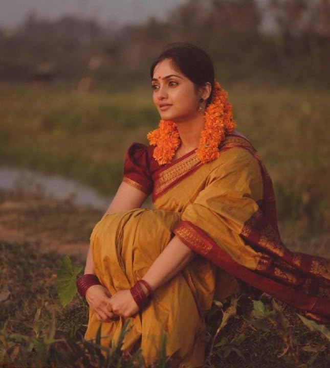 Image of Flosive Women's Kanjivaram Silk Saree With Handloom Weaving Work With Blouse Piece