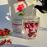 El té de hibisco es una rica fuente de antioxidantes como la vitamina C y el betacaroteno, y uno de los beneficios más impresionantes y conocidos del té de hibisco es que puede reducir la presión arterial y el colesterol.