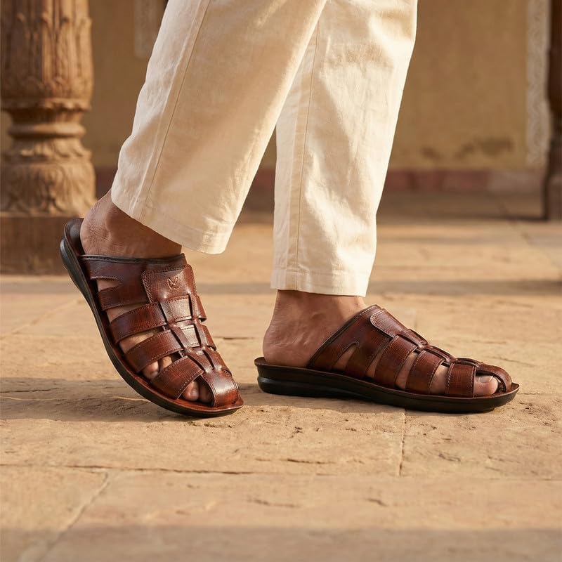Image of WALKAROO Men's Fashion Sandal with Cushion Insole and Lightweight for Casual Footwear - WG5306