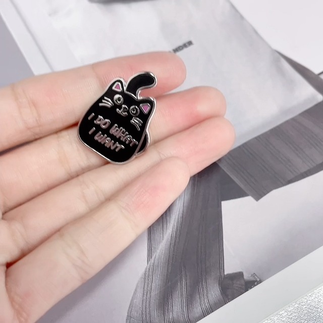 "I Do What I Want" Black Cat Lapel Pin - Cute Enamel Brooch For Jackets, Bags & Hats