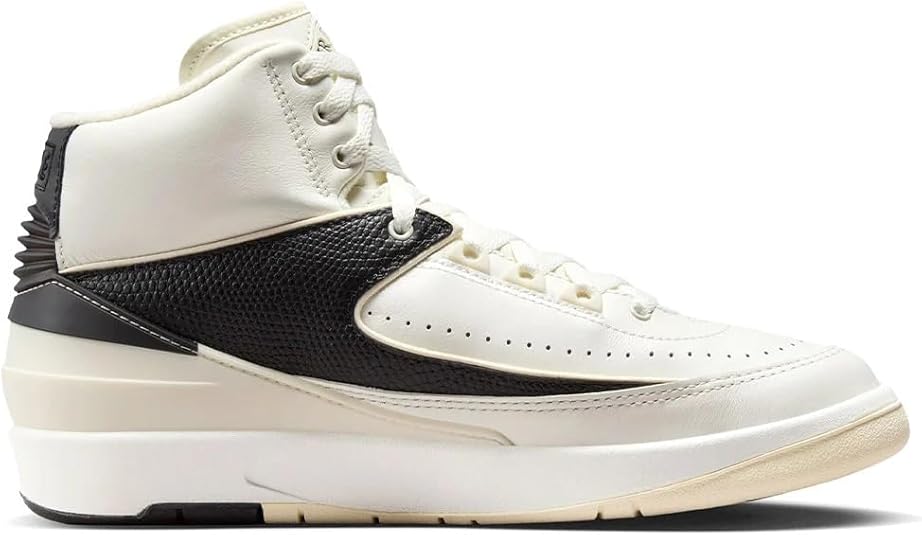 Amazon.com | NIKE Air Jordan 2 Retro Womens Shoes Size-6.5 | Road 