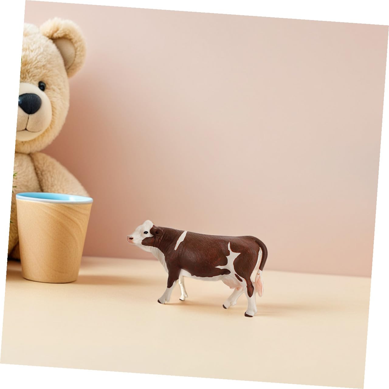 5 Figuras de Animales de Granja en PVC Diseño Único para Decoración del Hogar y Uso Versátil, Ideales para Niños en Ambientes Interiores y Exteriores