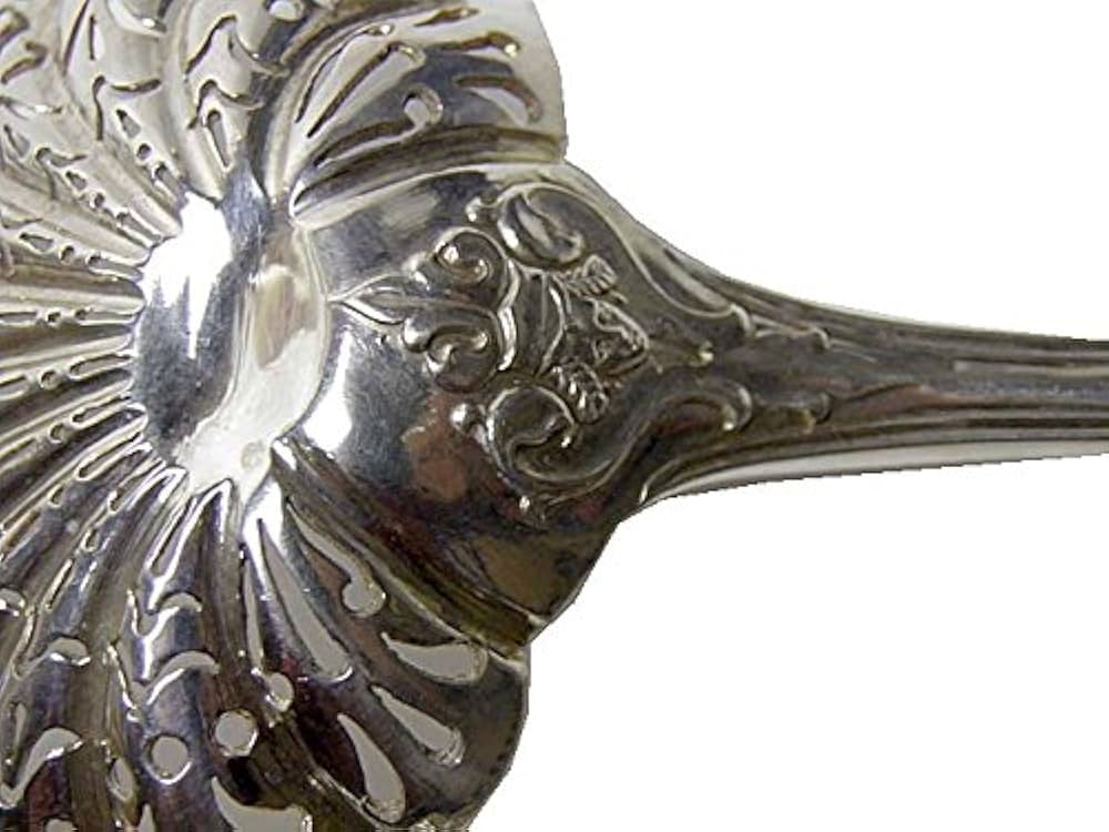 アンティーク　スターリングシルバーの穴開きレードル アンティークスターリングシルバーの穴開きレードル