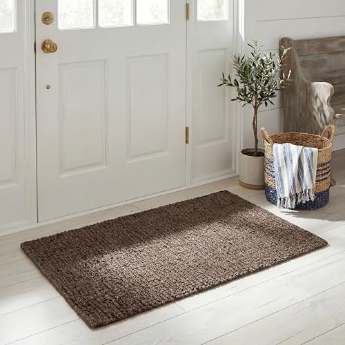 SAFAVIEH Natural Fiber Collection Area Rug - 2'6" x 4', Brown, Handmade Jute, Farmhouse Style, Chunky Textured Thick Pile (NF447D)