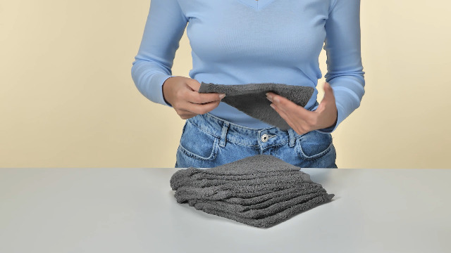 Confezione Da 10 Guanti Da Bagno In Cotone 100% - 500 G/m² - 15x21 Cm - Lavabili A 60° - Oeko-Tex (Nero)