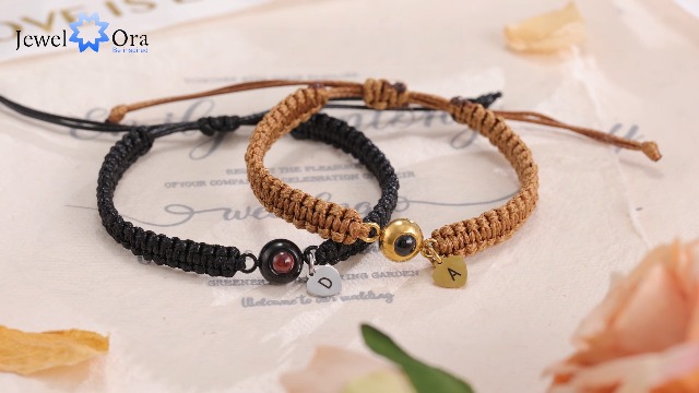 Bracciale personalizzato per proiezione di immagini con