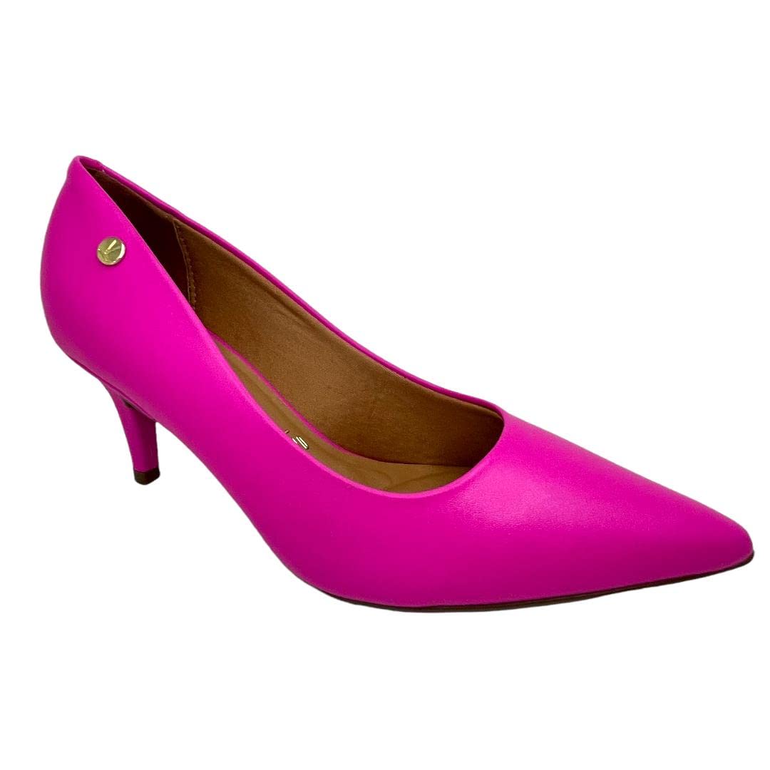 Scarpin Vizzano Feminino Salto Médio Bico Fino 1185.702 em promoção! Veja a oferta e mais achadinhos de Sapatos sociais 2 Hoje é o melhor dia para comprar Scarpin Vizzano Feminino Salto Médio Bico Fino 1185.702 com aquele preço maroto! Promoção! Aproveite a oferta! 2