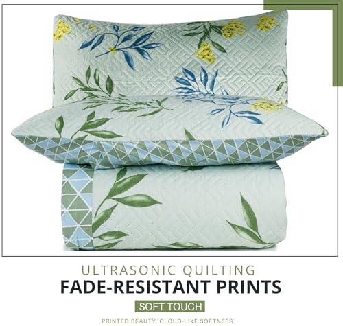 Image of SANMARINO Solid 100% Cotton Bedspread Set - 280 TC, Ultrasonic Quilted, Soft & Lightweight, King Size (90x100 in /254x228 cm),Coverlet with 2 Pillow Cases, Stitch-Free Design, Color-Mint Green