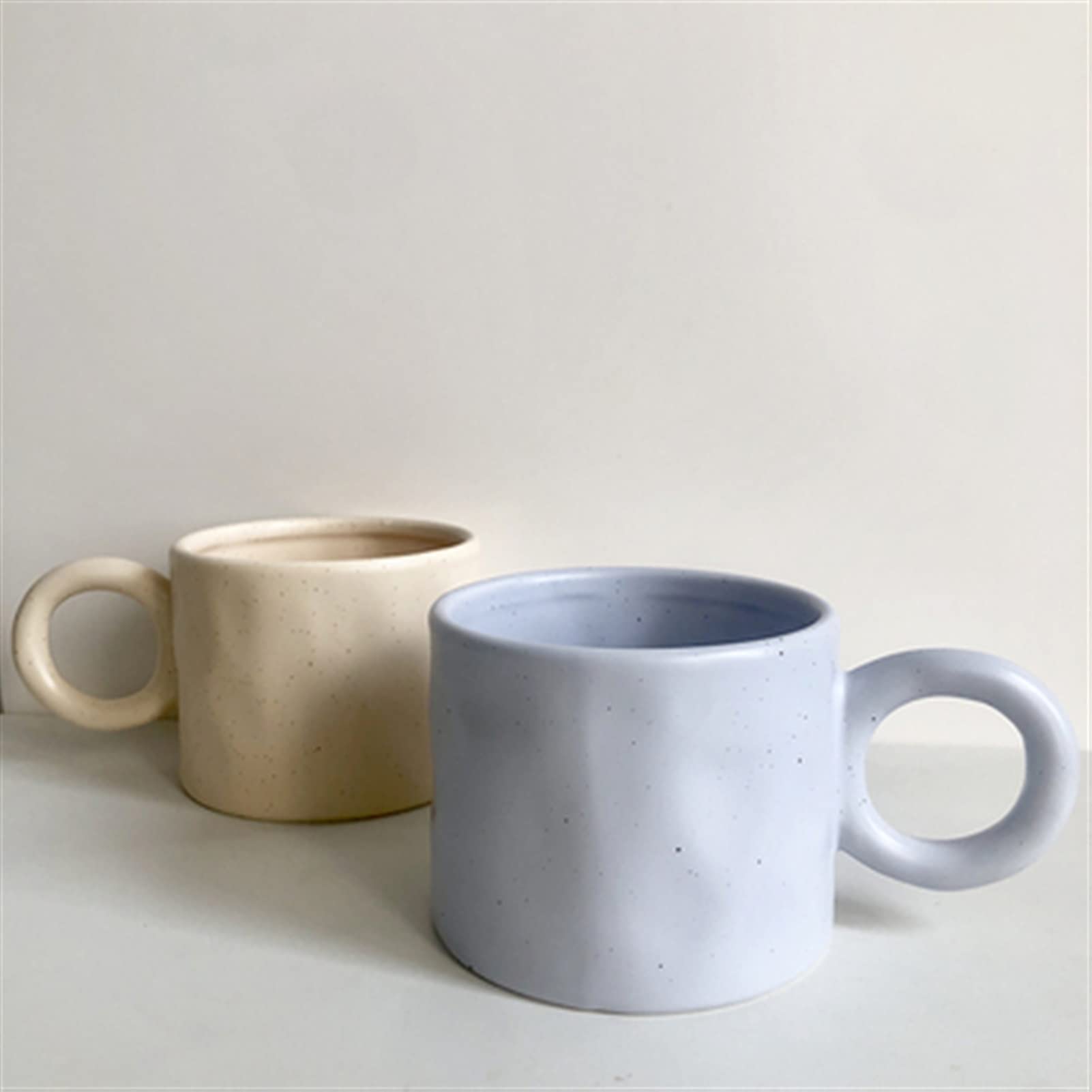 tazze seTazze da caffè in ceramica,Tazza in ceramica Grande orecchino Tazza da caffè Tazza in ceramica Manico rotondo Tazza a pois fatta a mano Tazza da latte per la colazione spiegazzata a mano Può