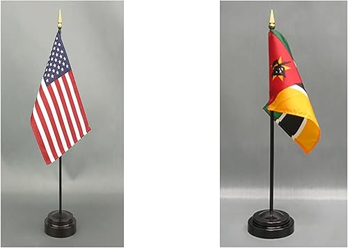 Miniatura 143 de Juego de banderas de escritorio de Afganistán, hecho en Estados Unidos, de rayón de 4 x 6 pulgadas, escritorio de oficina y pequeñas banderas