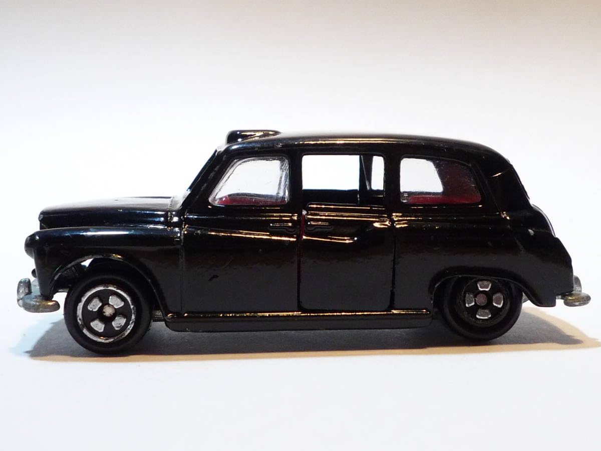 Amazon.co.jp: CORGI/コーギー AUSTIN LONDON TAXI オースチン