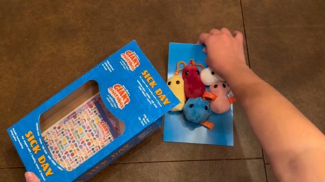 Amazon.com: GIANTmicrobes Sick Day Themed Gift Box, School Nurse