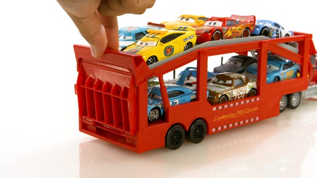 Amazon.com: Mattel Disney and Pixar Cars Mack Hauler, 13-inch Toy