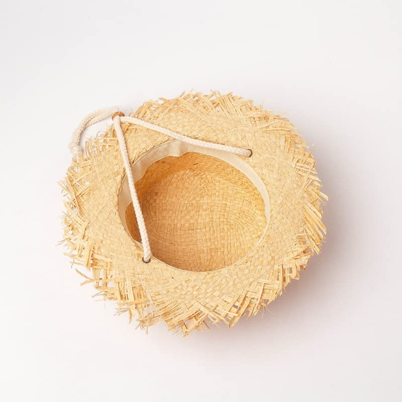 Chapeau de raphia d'été idéal pour les vacances à la mer