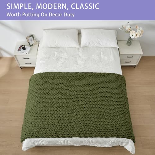 Bigacogo Chunky Knit Throw Blanket for Couch, 40x80 inches, 100% Hand Knitted with Thick Jumbo Chenille Yarn, Cozy Soft Large Rope Knot Cable Crochet Blankets for Sofa Bed Living Room, Yellow Green