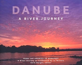 Paperback Danube: A river journey from the sources to Budapest Book