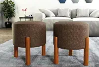 PC Móveis – Kit 2 Puff Redondo Luxo Decorativo em Linho ou Suede – Sala, Quarto e Escritório (Linho, Marrom)