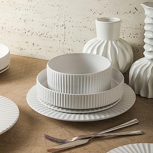 Image of Christian Siriano Lusso 16-Piece Dinnerware Set Stoneware, White