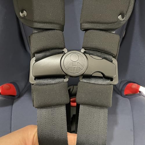 Image of Universal Child Car Seat Chest Harness Clip Universal Safer Belt Clip Buckle Lock Stroller Chest Clip Adjustable Guard for Baby and Kids (Chest Clip and Pad Set-Black)