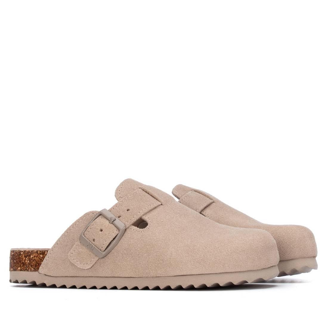 XTI - Zueco Niña - Calzado Cómodo y Versátil - Moda Casual
