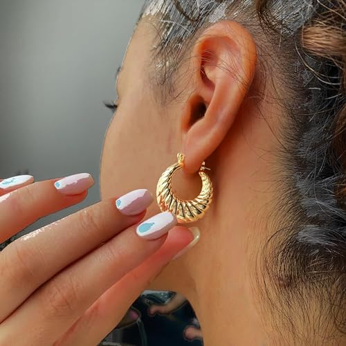 Gold Hoop Earrings for Women No Tarnish - Dainty Gold Earrings Trendy 14K Gold Plated Hypoallergenic Chunky Twisted Hoops Earring for Women Fashion Jewelry Gift