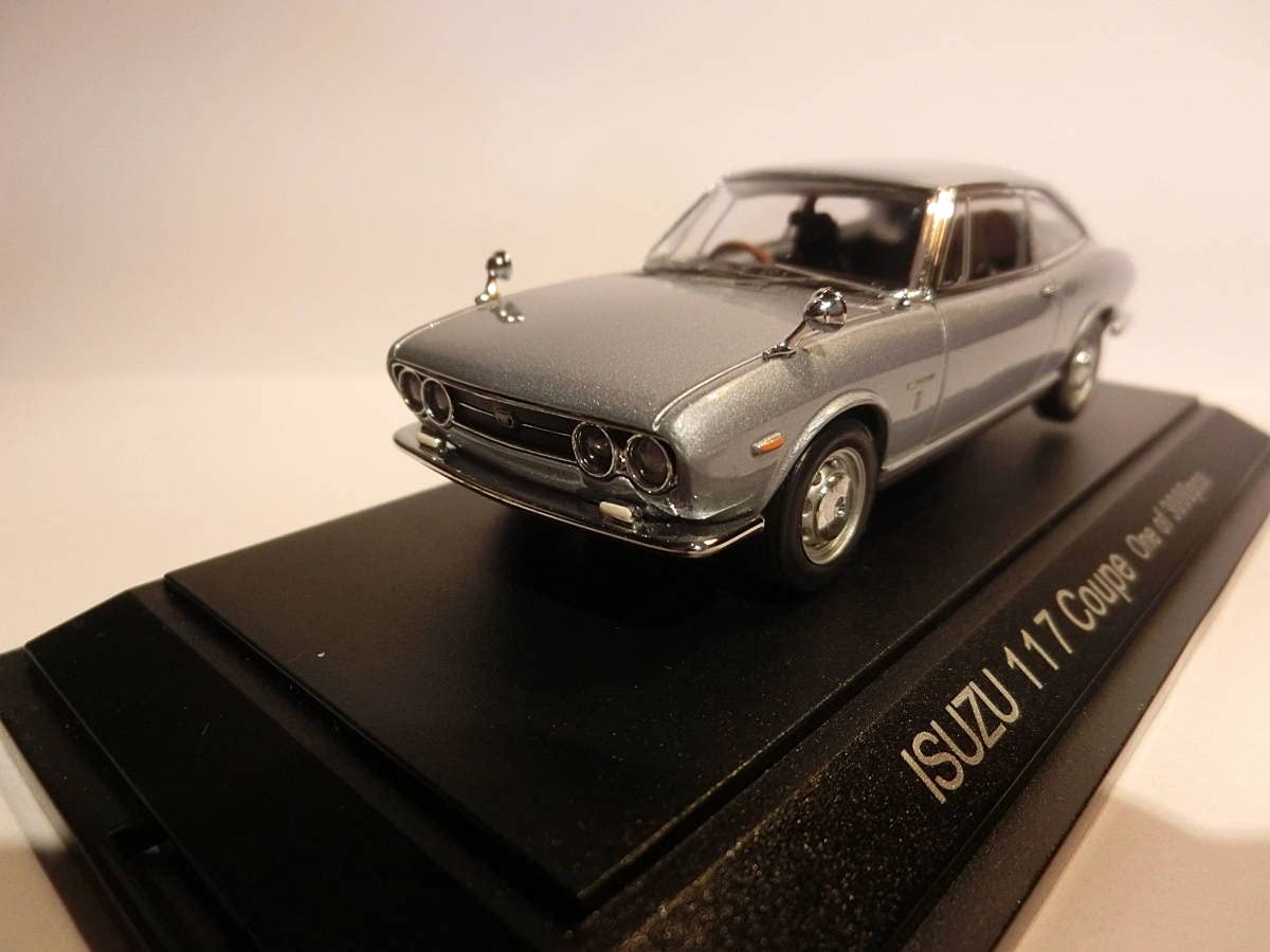 EBBRO ISUZU 117 Coupe シルバー 1/43 Amazon.co.jp: EBBRO 1/43 Isuzu 117 Coupe Silver *Rare Print