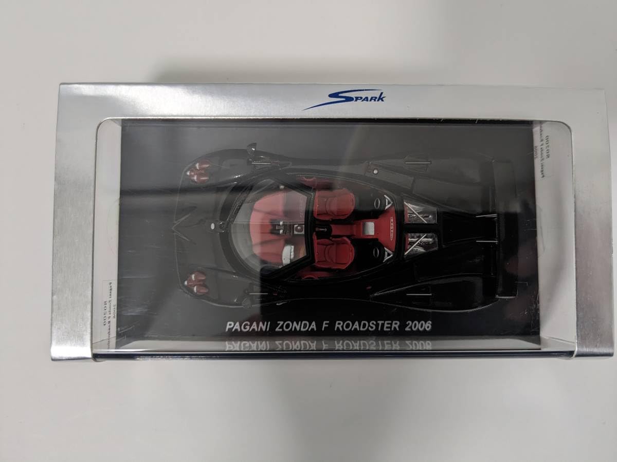 Amazon.co.jp: スパーク パガーニ ゾンダ ロードスター spark PAGANI