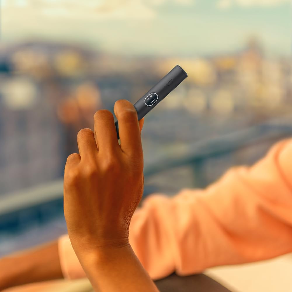 IQOS ILUMA i – riscaldatore di tabacco IQOS in Midnight Black | Riscaldatore di tabacco di IQOS come alternativa alla sigaretta
