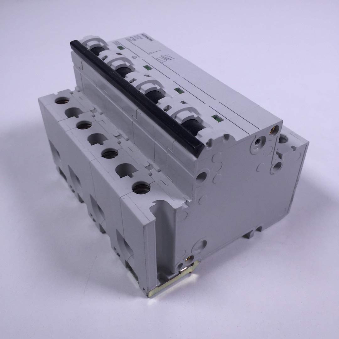 INT.AUT.70 ACC.10kA -C 6M 4P 125A
