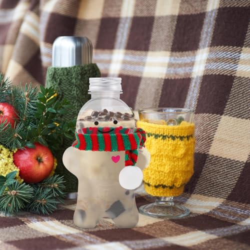 Botellas de jugo navideñas de hombre de jengibre con bufanda para eventos 6