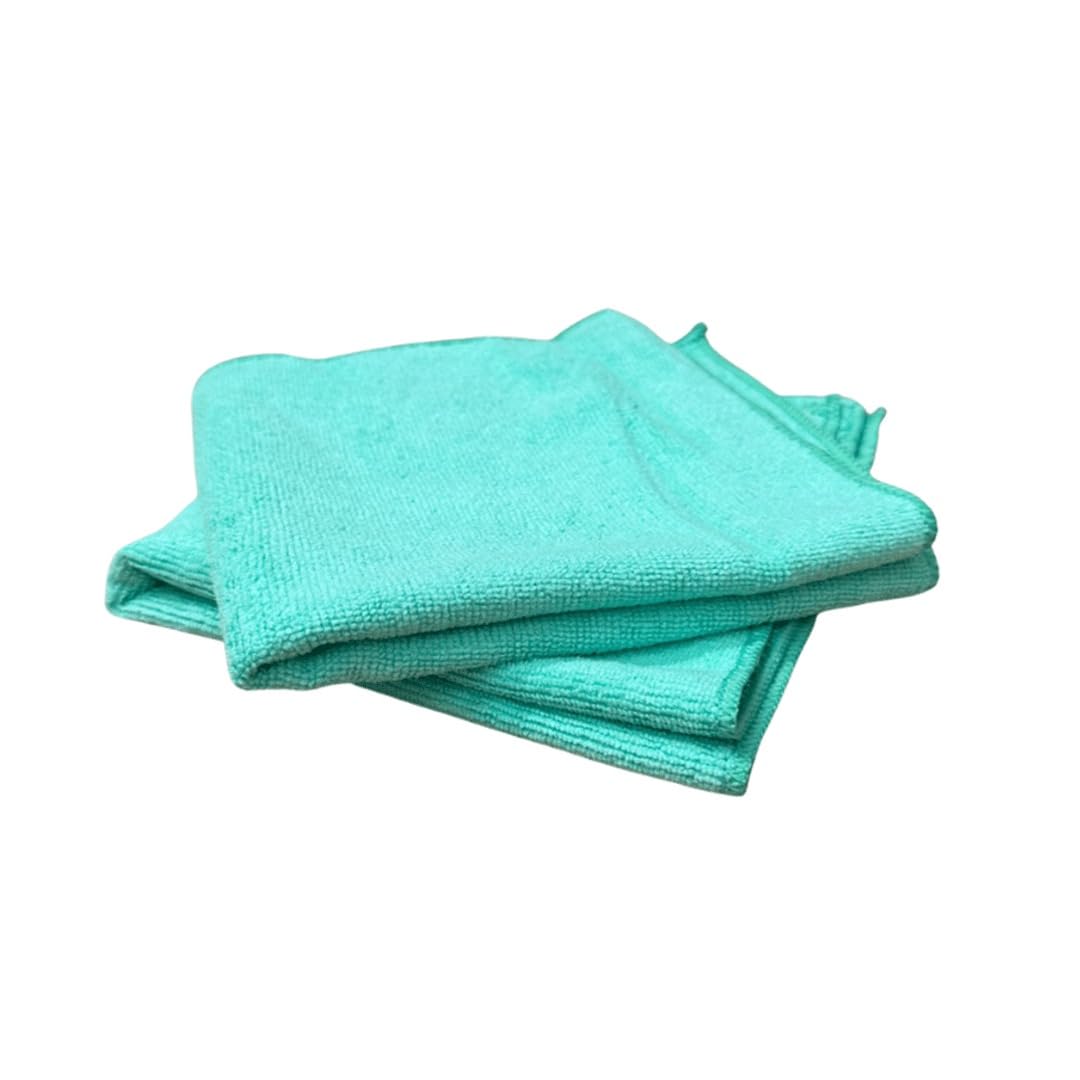 Alfredo Kit Pulizia per Interni Auto | Flacone da 750ml con Kit pennelli, Spazzola Morbida e 1 Panno Microfibra | Pulitore Tessuti, plastiche, Pelle, Volante, Cielo Interno, Cerchioni, cruscotto