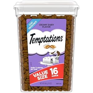 TEMPTATIONS Classic Crunchy and Soft Cat Treats Creamy Dairy Flavor, 16 oz. Tub
